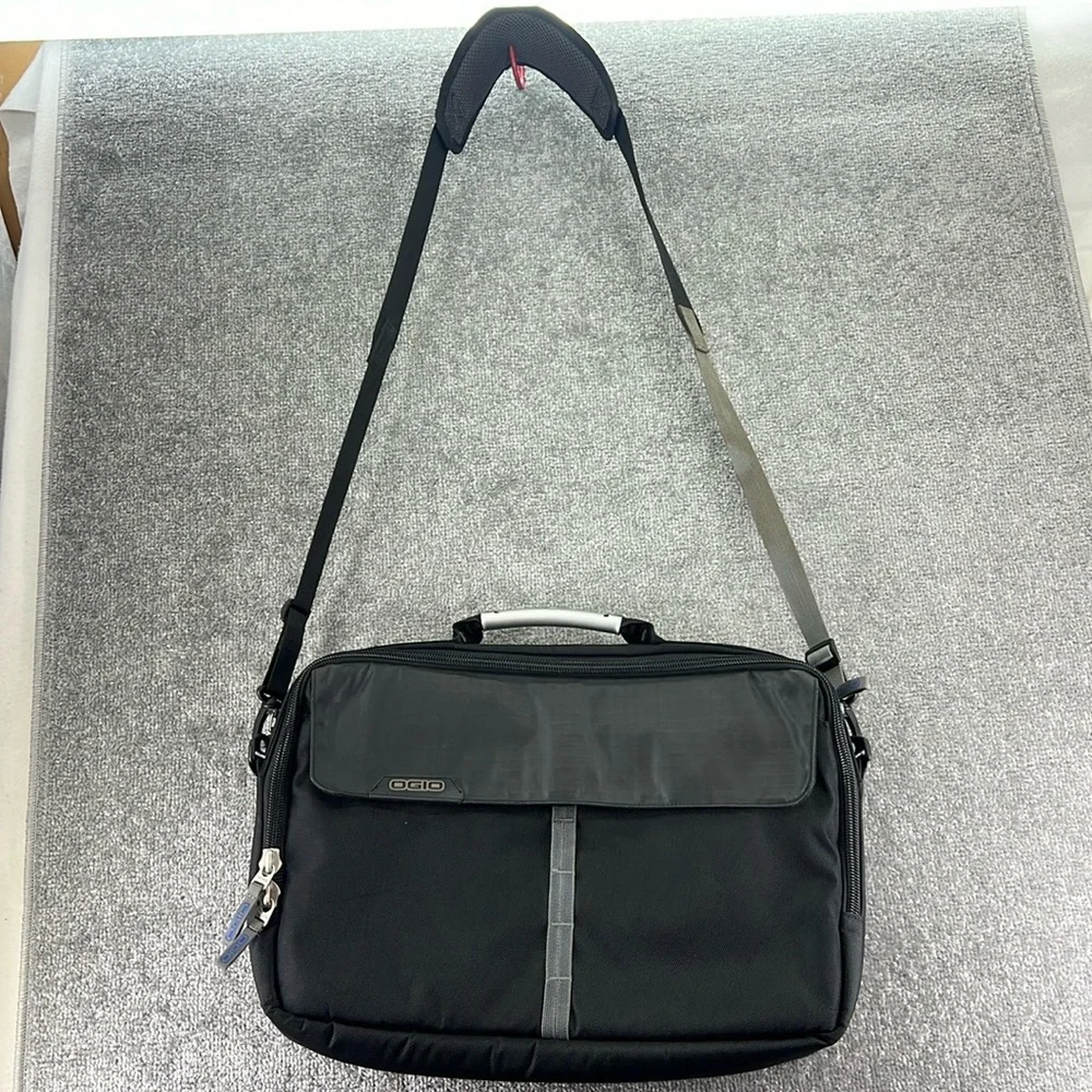 Ogio Laptop Bag Briefcase Messenger Carrying Case Work Business Black Mens